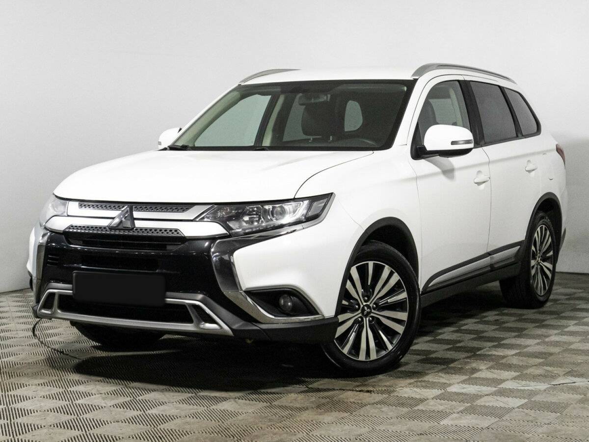 Купить Mitsubishi Outlander, 2020, 110 000 км, фото №1