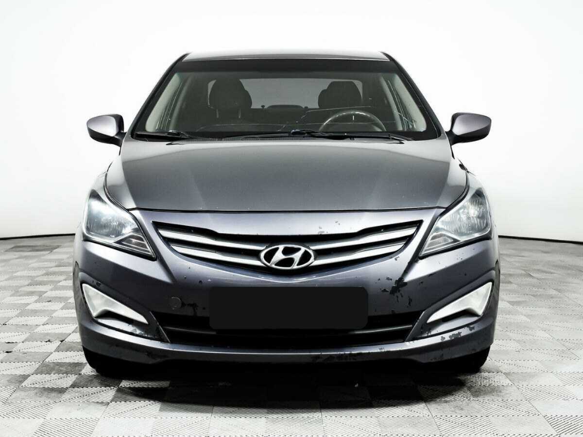 Купить Hyundai Solaris, 2016, 241 408 км, фото №2