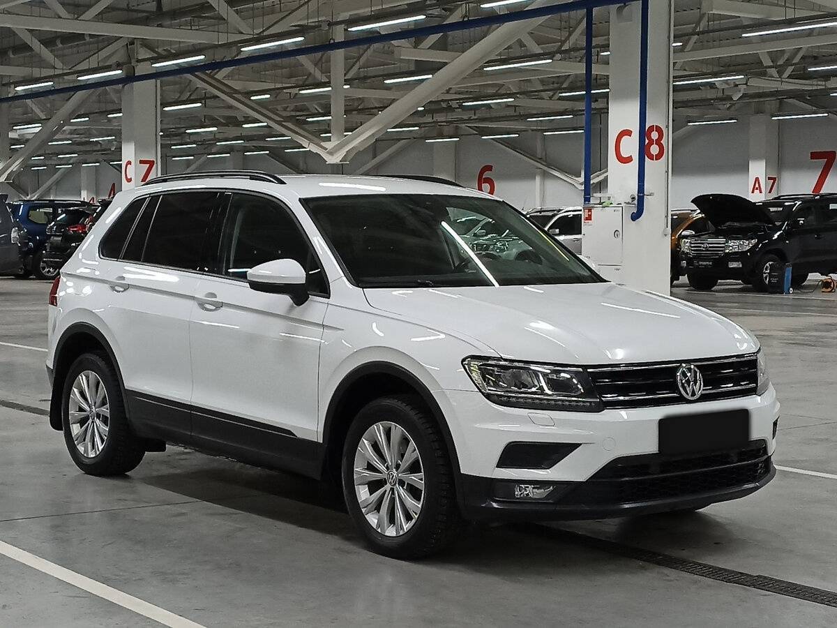 Купить Volkswagen Tiguan, 2019, 120 004 км, фото №3
