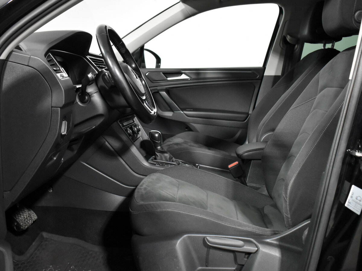 Купить Volkswagen Tiguan II, 2017, 170 343 км, фото №10
