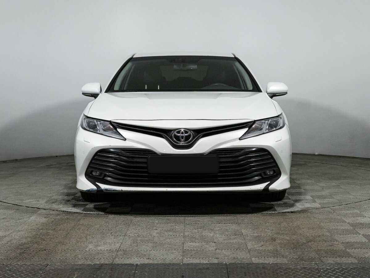 Купить Toyota Camry, 2018, 118 765 км, фото №2
