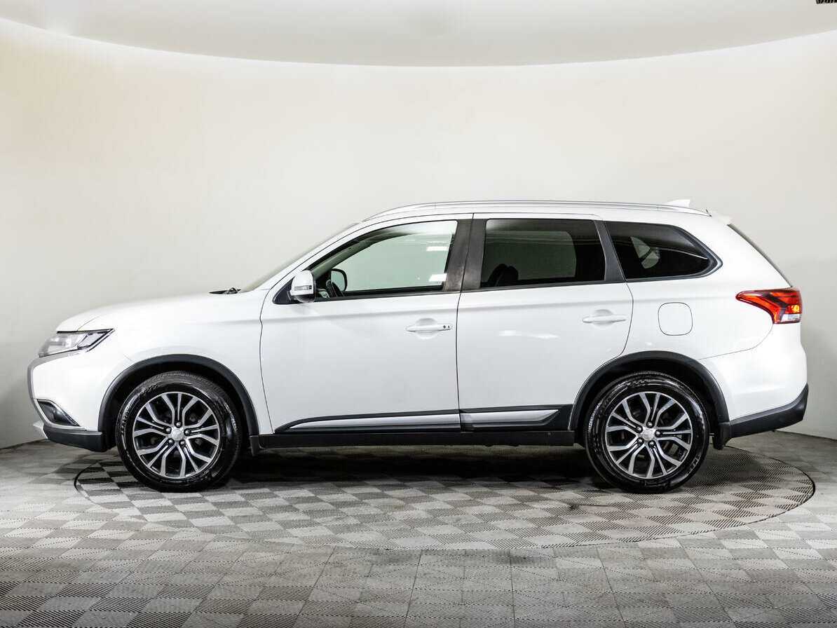 Купить Mitsubishi Outlander, 2017, 140 611 км, фото №8
