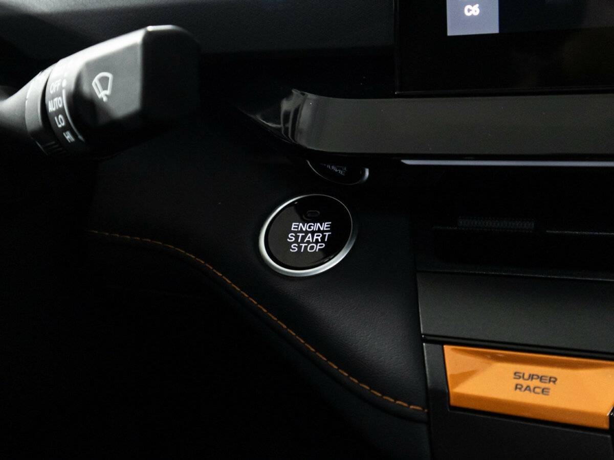 Купить Changan UNI-V, 2023, 30 000 км, фото №19