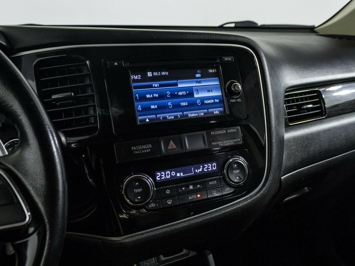 Купить Mitsubishi Outlander III Рестайлинг 2, 2015, 265 077 км, фото №14
