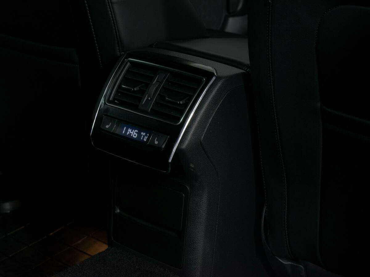 Купить Skoda Superb, 2019, 104 000 км, фото №12