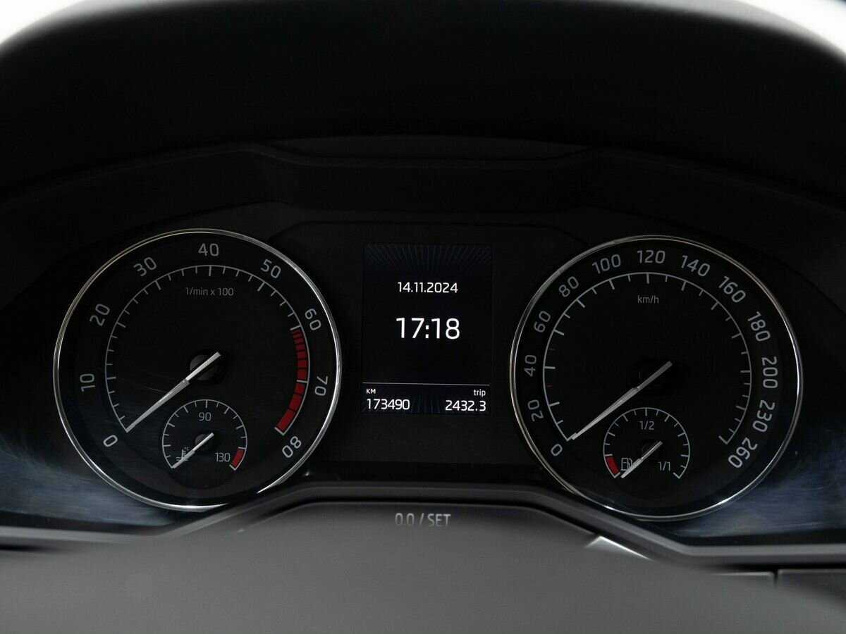 Купить Skoda Superb, 2016, 170 000 км, фото №14