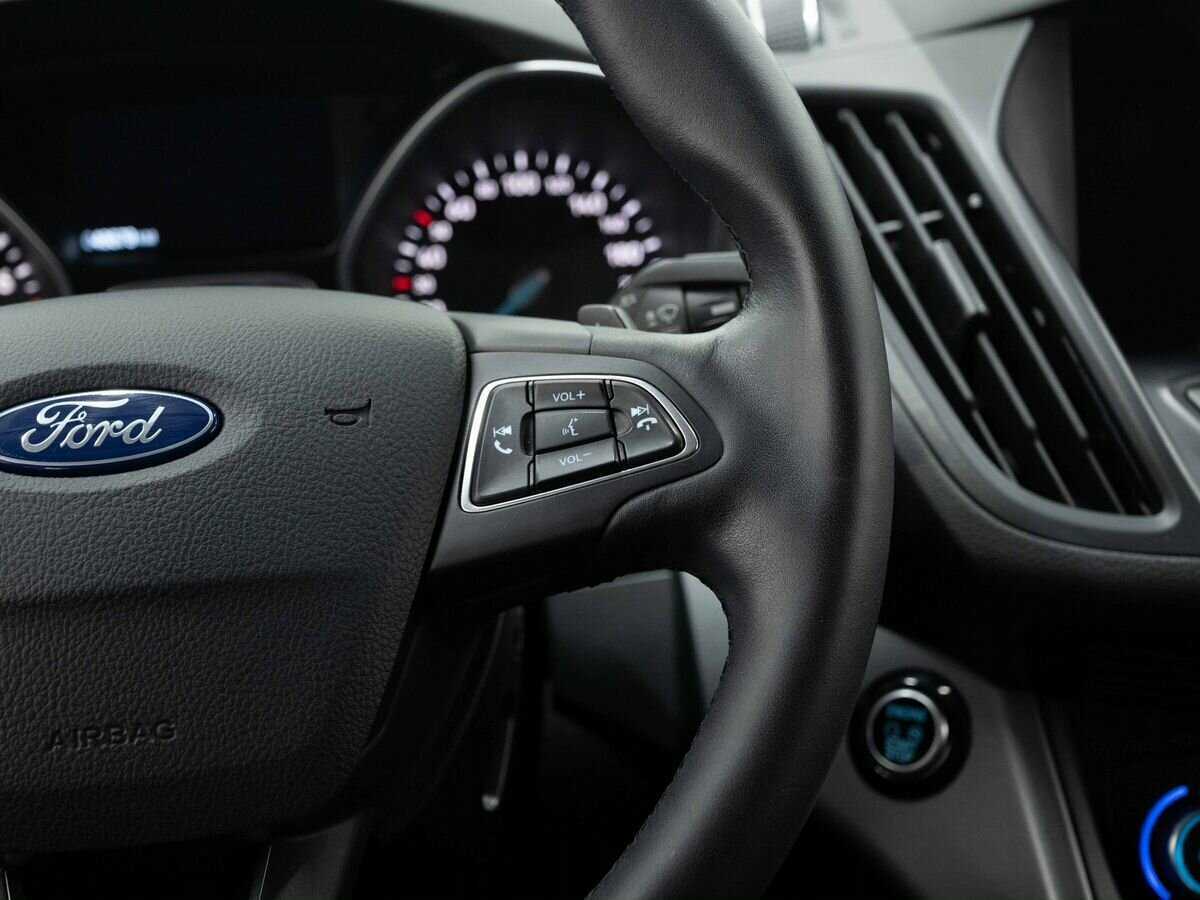 Купить Ford Kuga, 2017, 49 000 км, фото №17