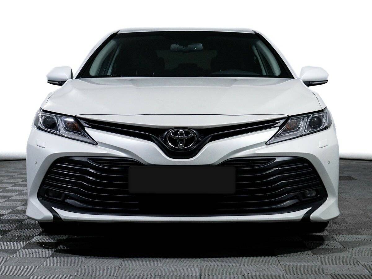 Купить Toyota Camry, 2019, 167 896 км, фото №2