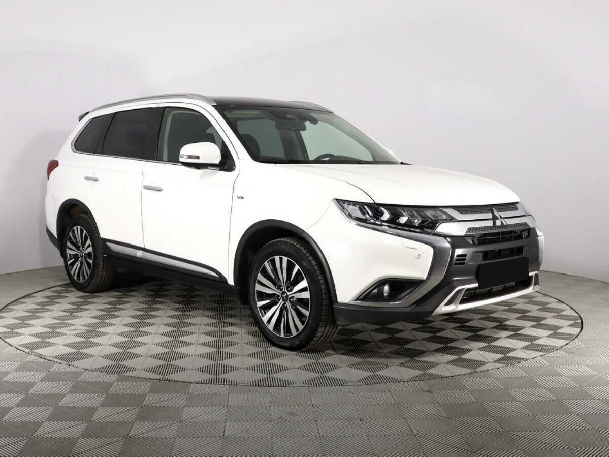 Купить Mitsubishi Outlander, 2019, 228 149 км, фото №3