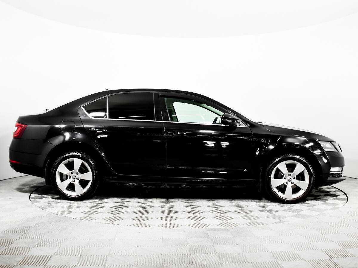 Купить Skoda Octavia, 2019, 128 500 км, фото №4