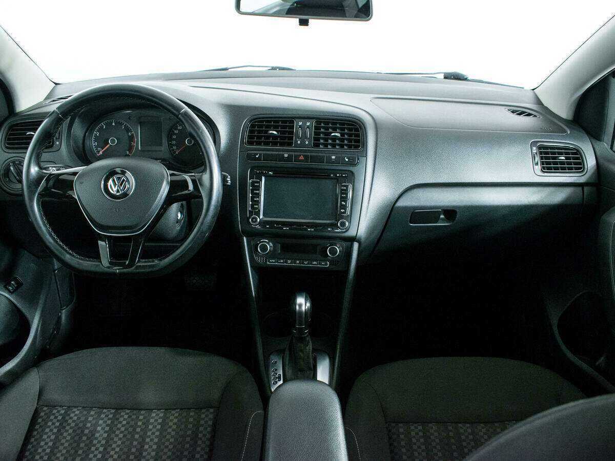 Купить Volkswagen Polo, 2015, 191 000 км, фото №12