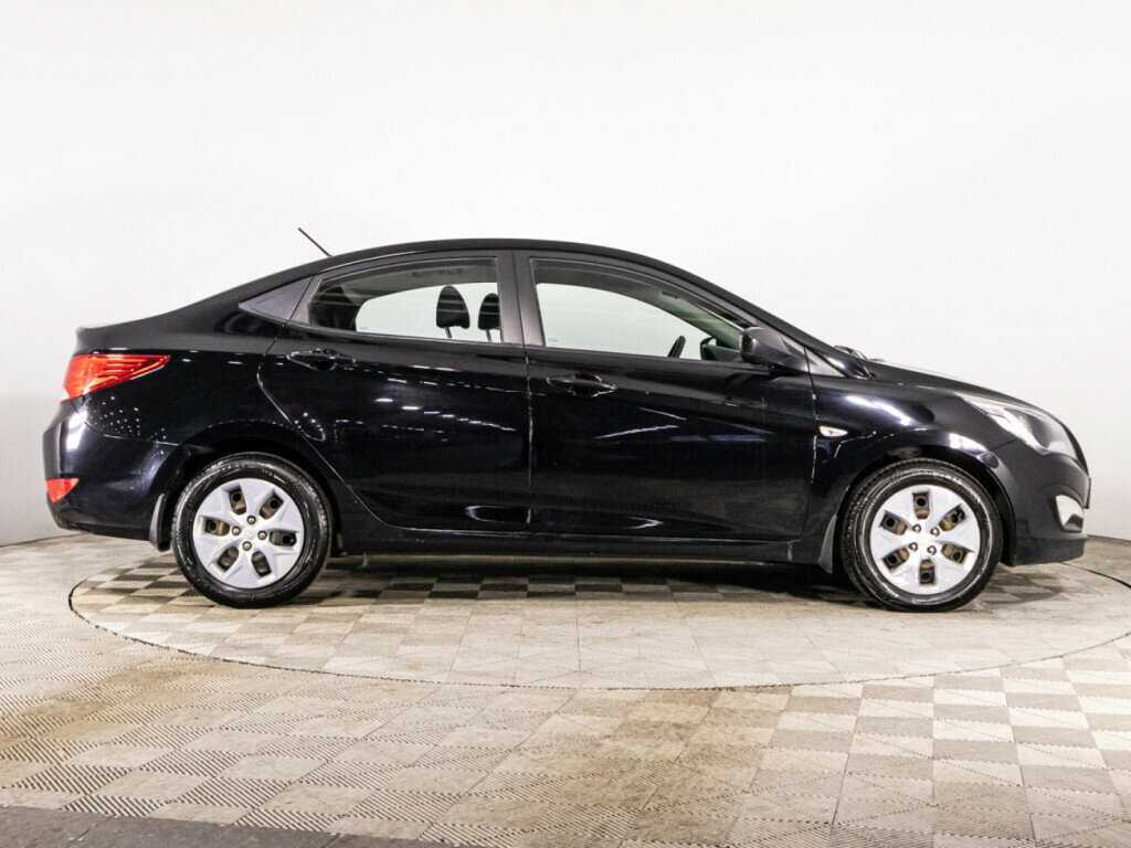 Купить Hyundai Solaris, 2016, 160 973 км, фото №4