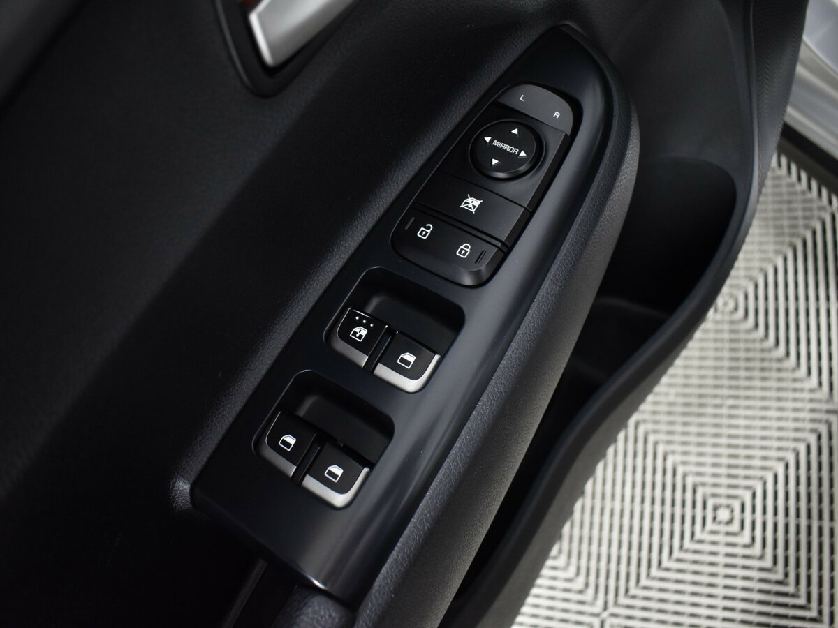 Купить Kia Rio X-Line IV, 2018, 187 629 км, фото №14