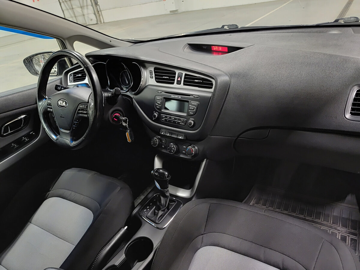 Купить Kia Ceed II, 2012, 84 618 км, фото №11