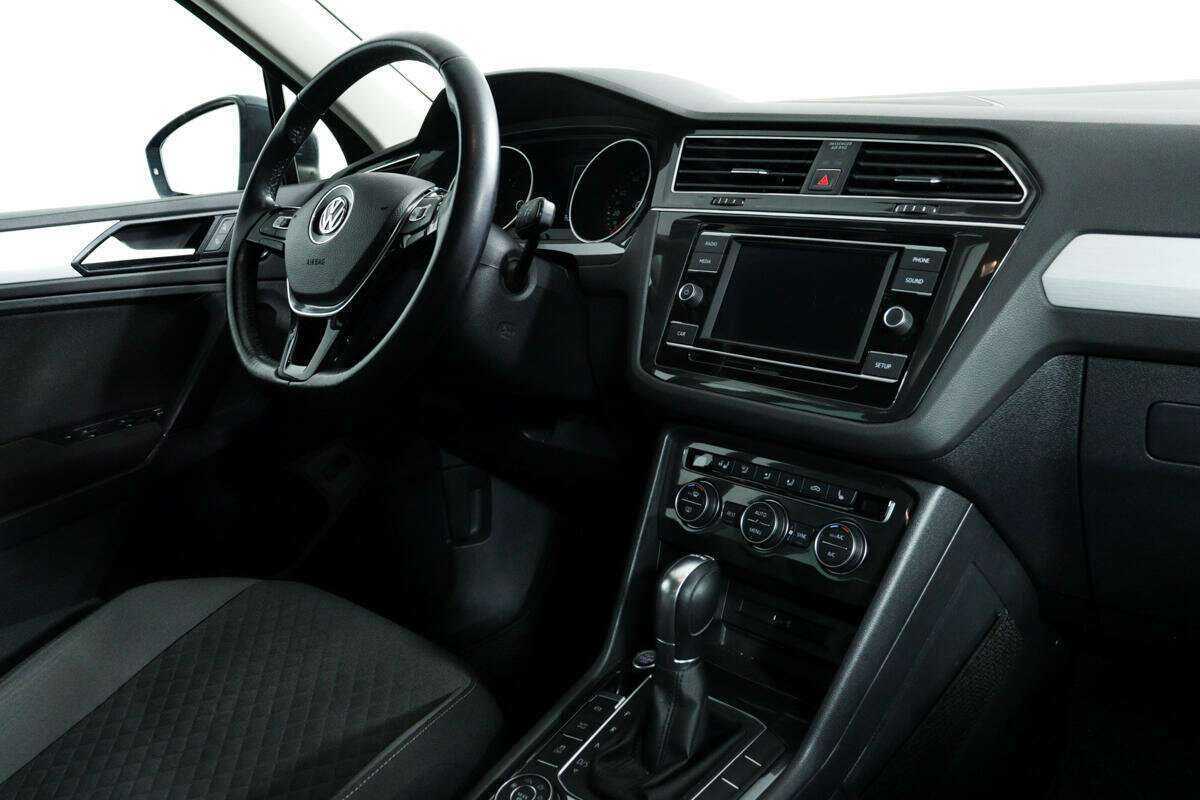 Купить Volkswagen Tiguan, 2017, 71 684 км, фото №9