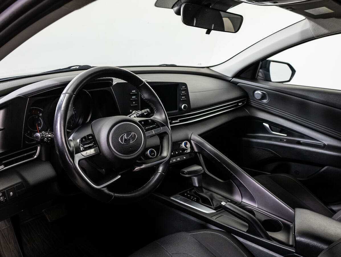 Купить Hyundai Elantra, 2020, 91 268 км, фото №11