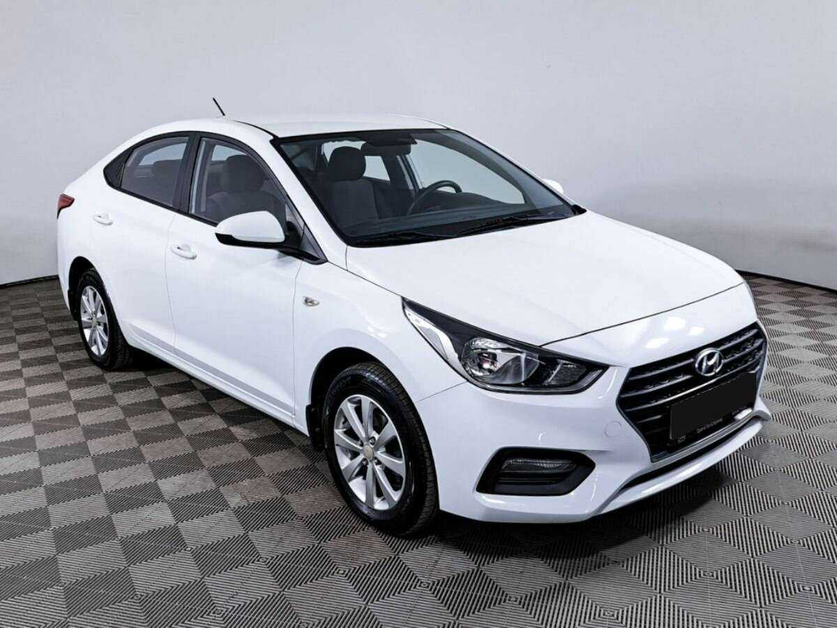 Купить Hyundai Solaris, 2018, 24 950 км, фото №3