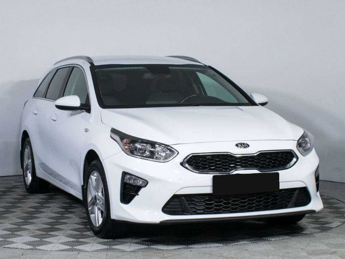 Купить Kia Ceed, 2020, 121 000 км, фото №3