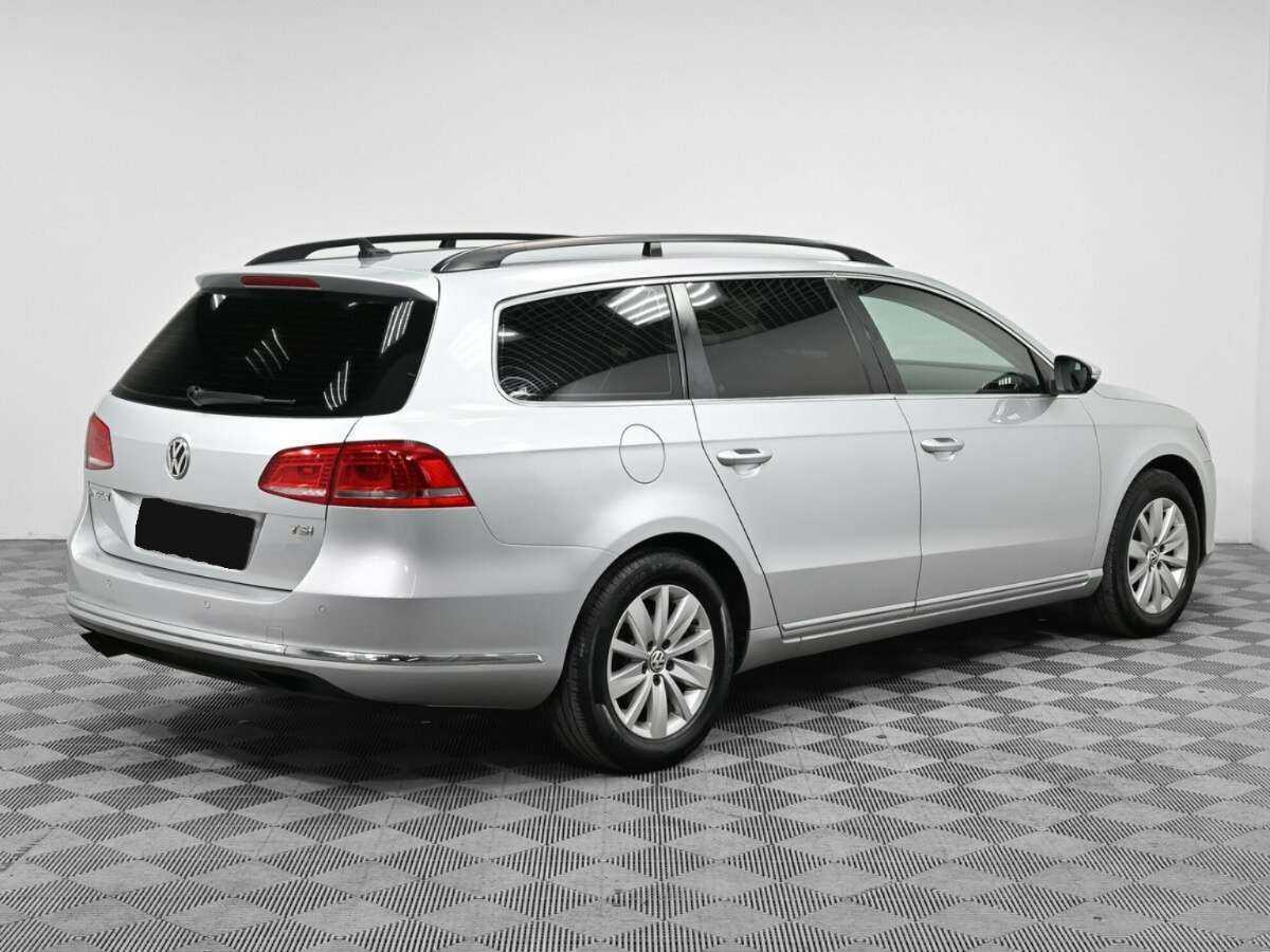 Купить Volkswagen Passat, 2014, 120 000 км, фото №2