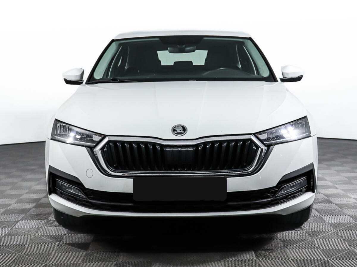 Купить Skoda Octavia, 2021, 61 170 км, фото №2