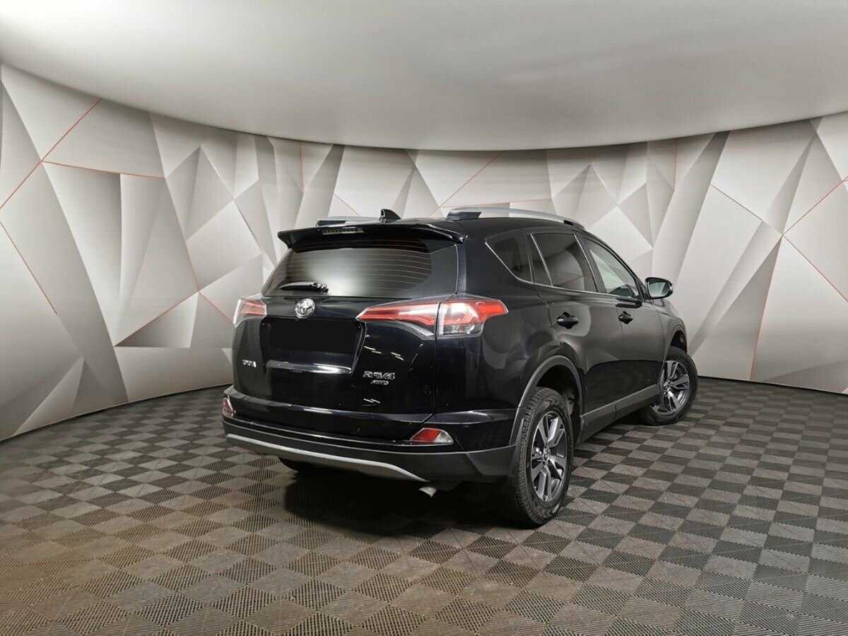 Купить Toyota RAV4, 2018, 133 788 км, фото №2