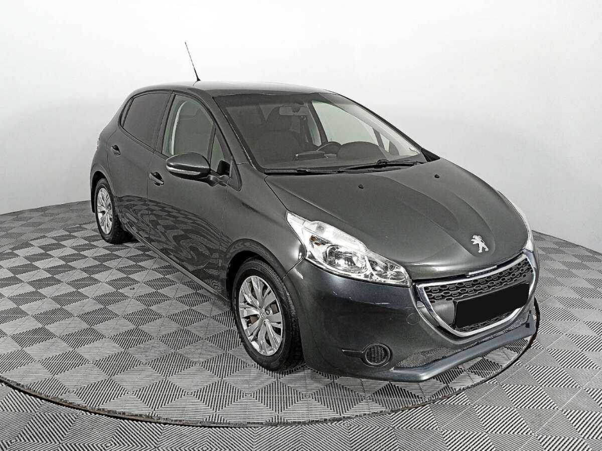 Купить Peugeot 208, 2013, 108 259 км, фото №3