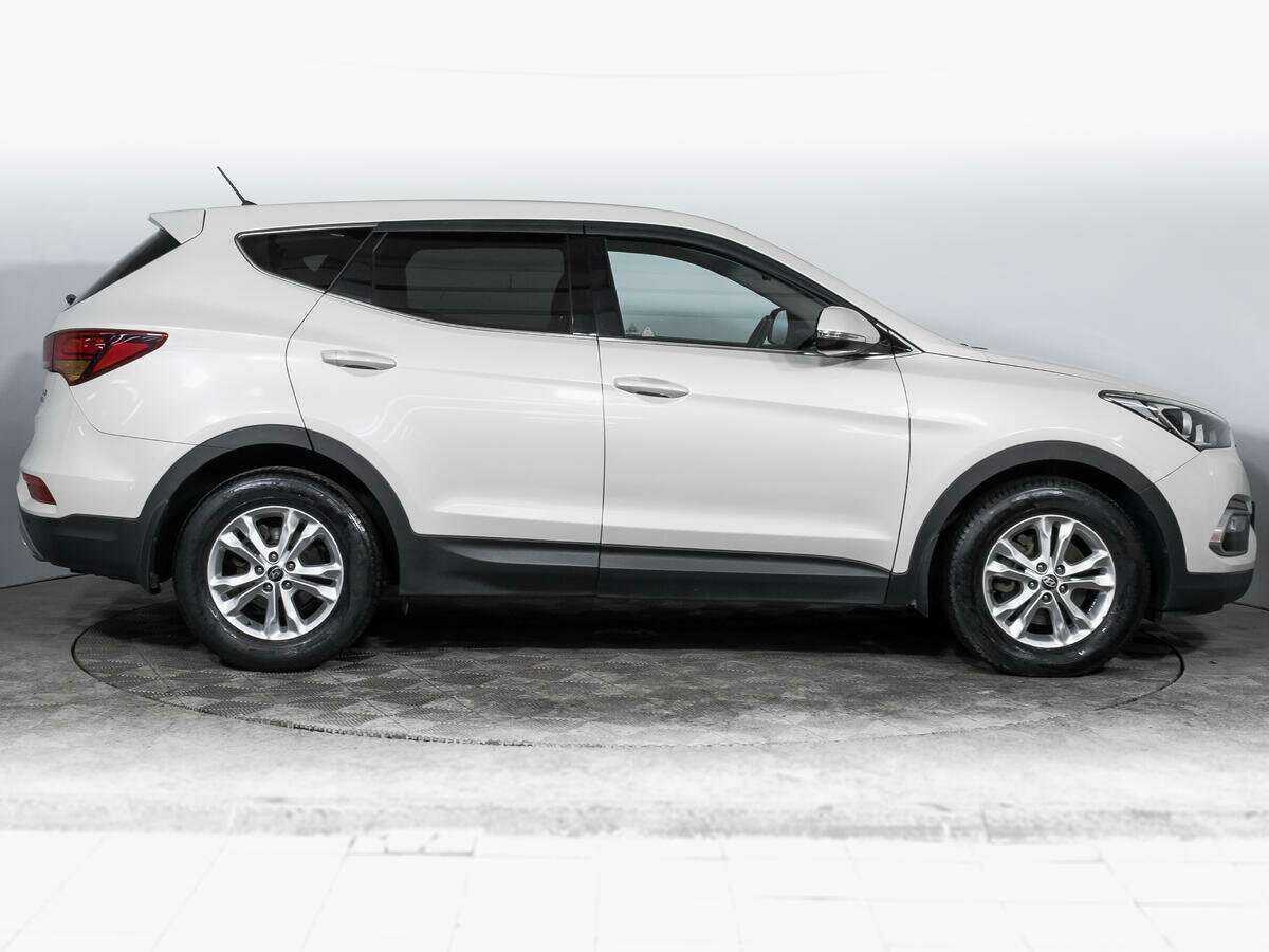 Купить Hyundai Santa Fe, 2016, 127 101 км, фото №4