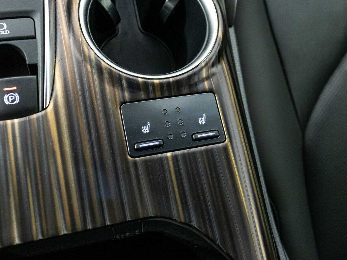 Купить Toyota Camry, 2020, 31 447 км, фото №18