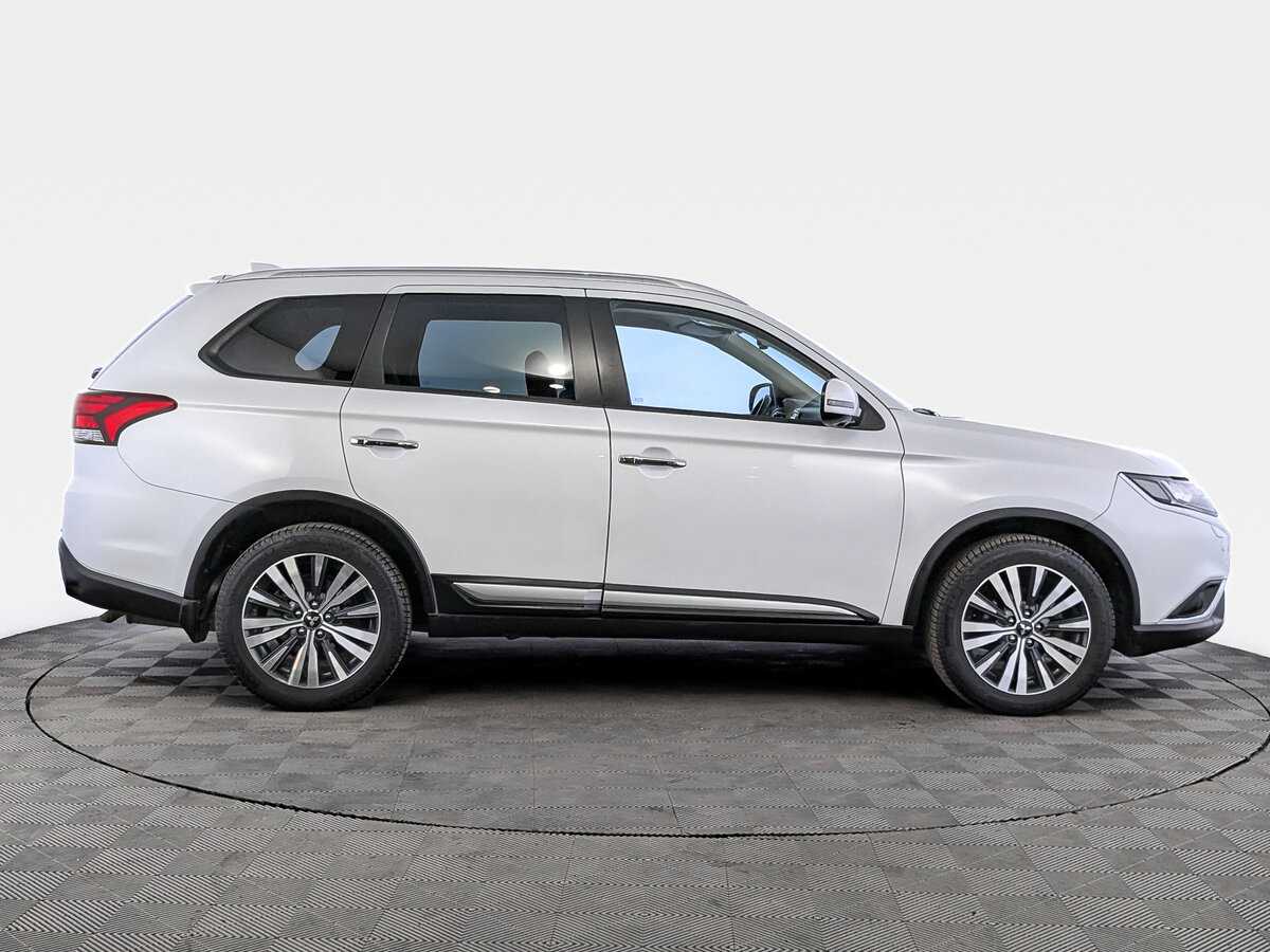 Купить Mitsubishi Outlander, 2021, 86 500 км, фото №4