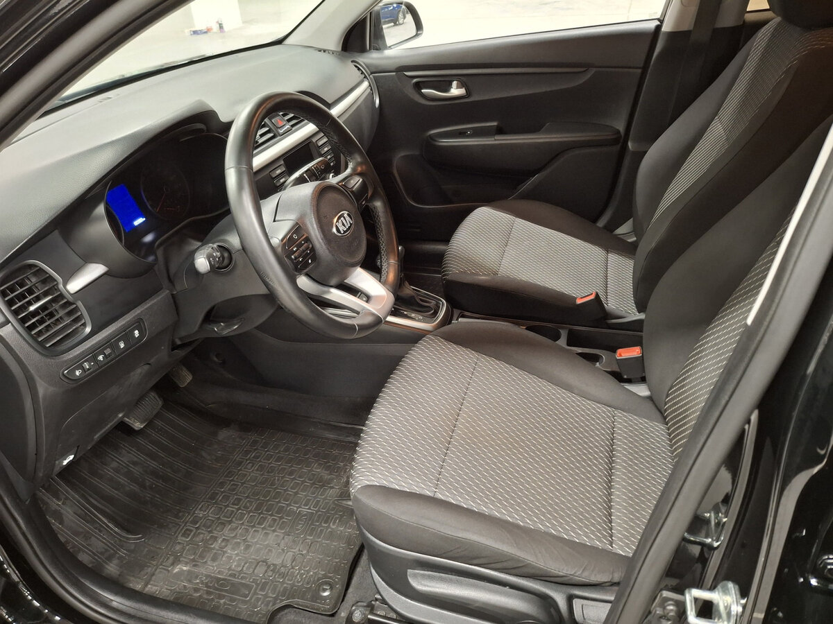 Купить Kia Rio IV, 2019, 130 383 км, фото №15
