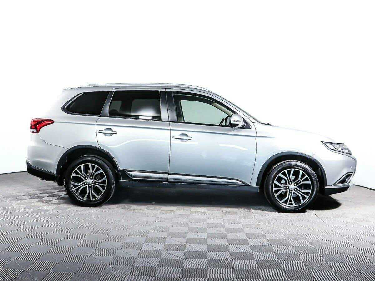 Купить Mitsubishi Outlander, 2016, 60 538 км, фото №3