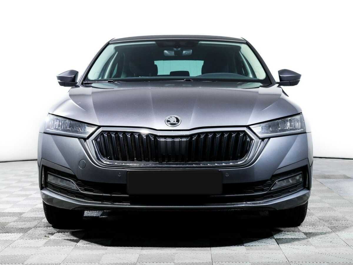 Купить Skoda Octavia, 2021, 78 000 км, фото №2