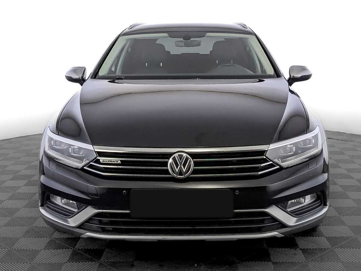 Купить Volkswagen Passat Alltrack, 2018, 146 036 км, фото №2