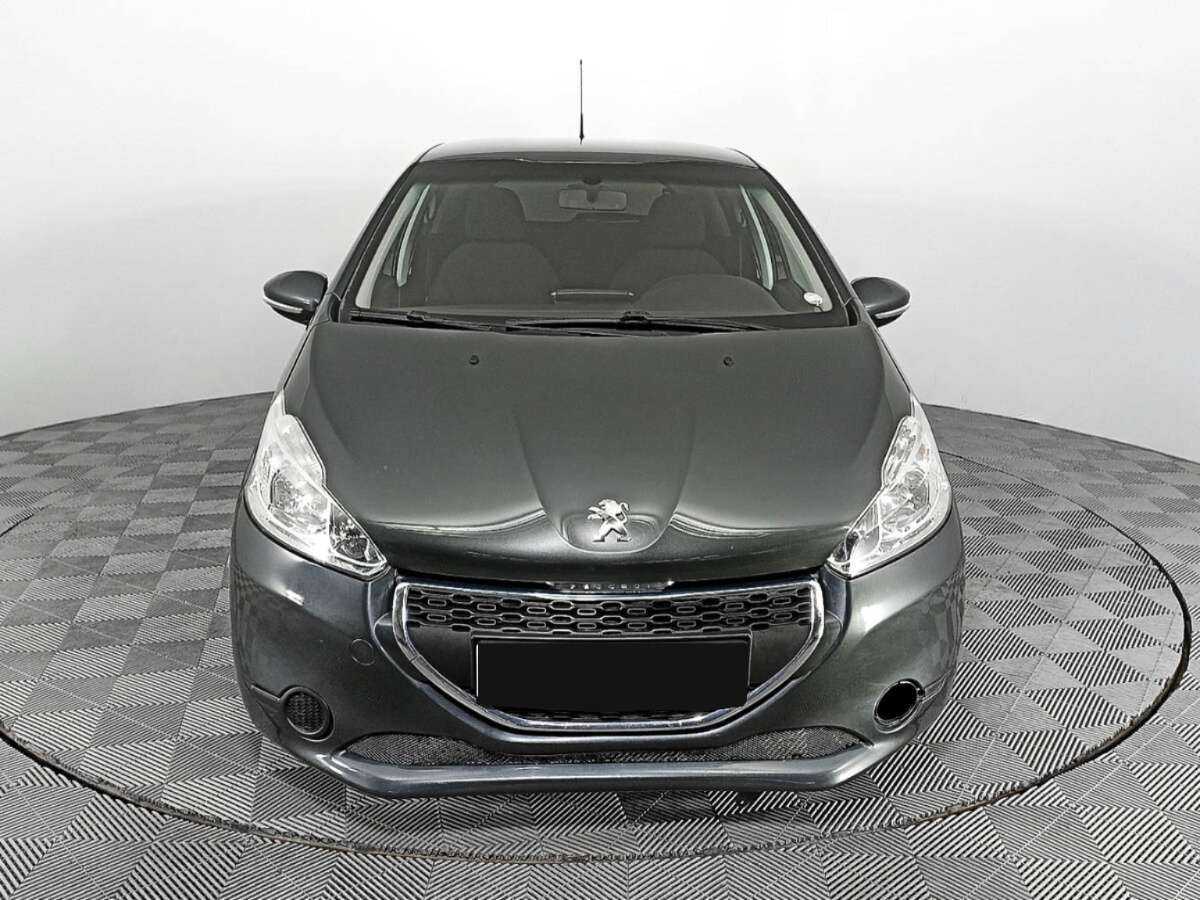 Купить Peugeot 208, 2013, 108 259 км, фото №2