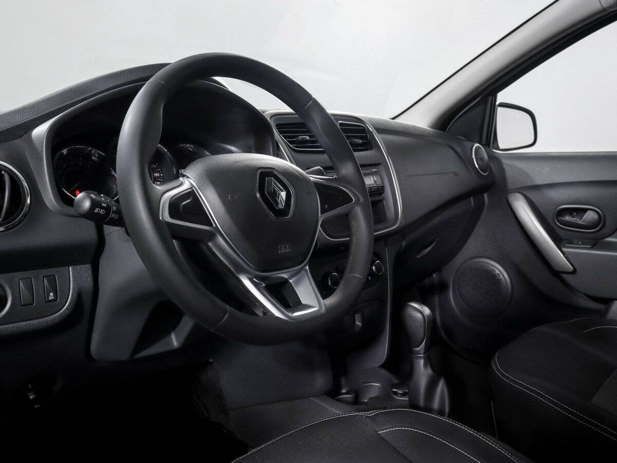 Купить Renault Logan Stepway II Рестайлинг, 2022, 44 000 км, фото №11