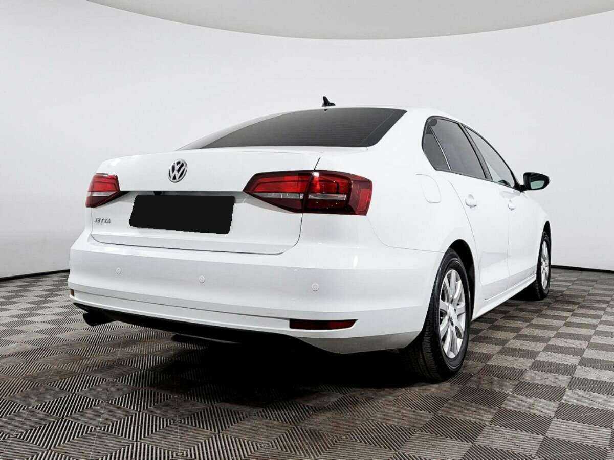 Купить Volkswagen Jetta, 2018, 117 510 км, фото №4