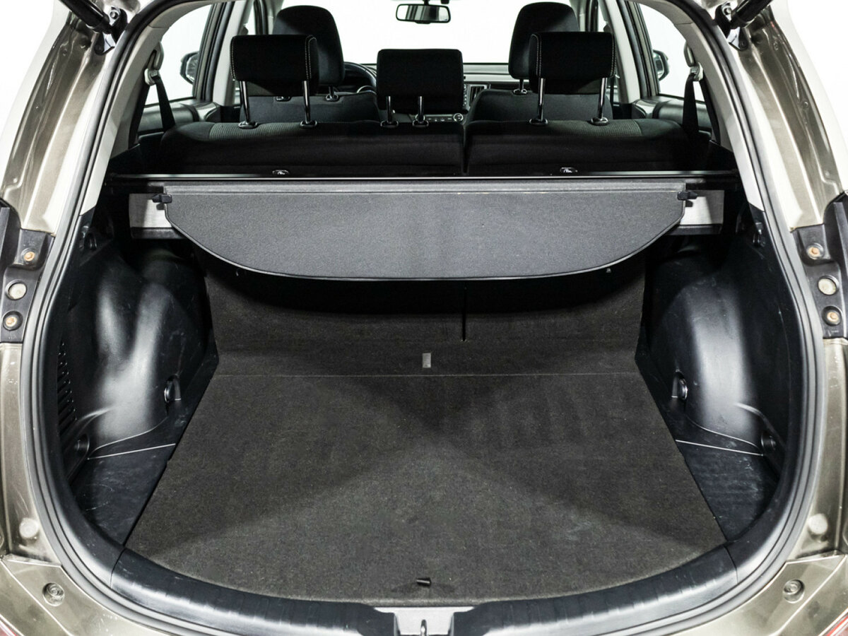 Купить Toyota RAV4 IV (XA40) Рестайлинг, 2017, 89 189 км, фото №19