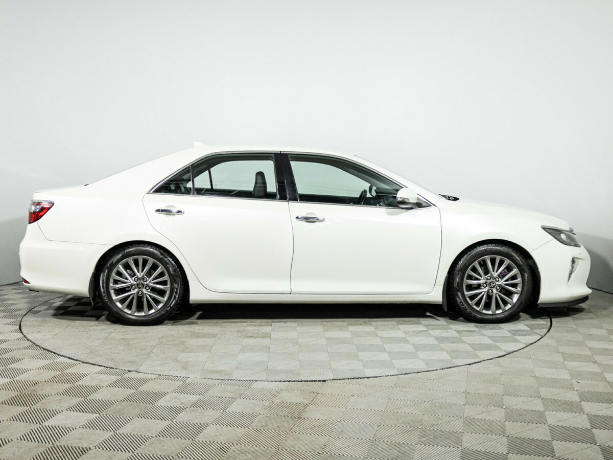 Купить Toyota Camry VII (XV50) Рестайлинг 2, 2017, 113 210 км, фото №4