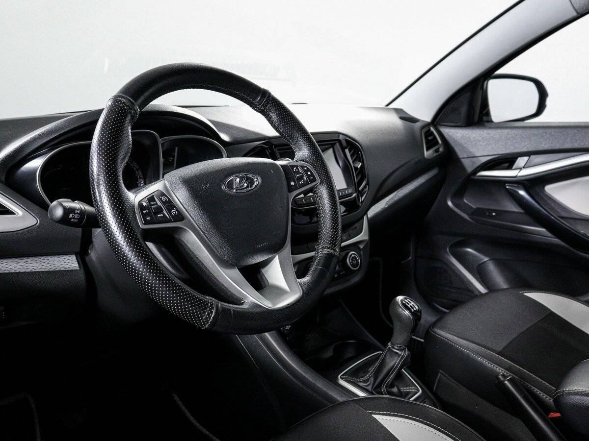 Купить Lada (ВАЗ) Vesta SW Cross, 2020, 80 358 км, фото №14