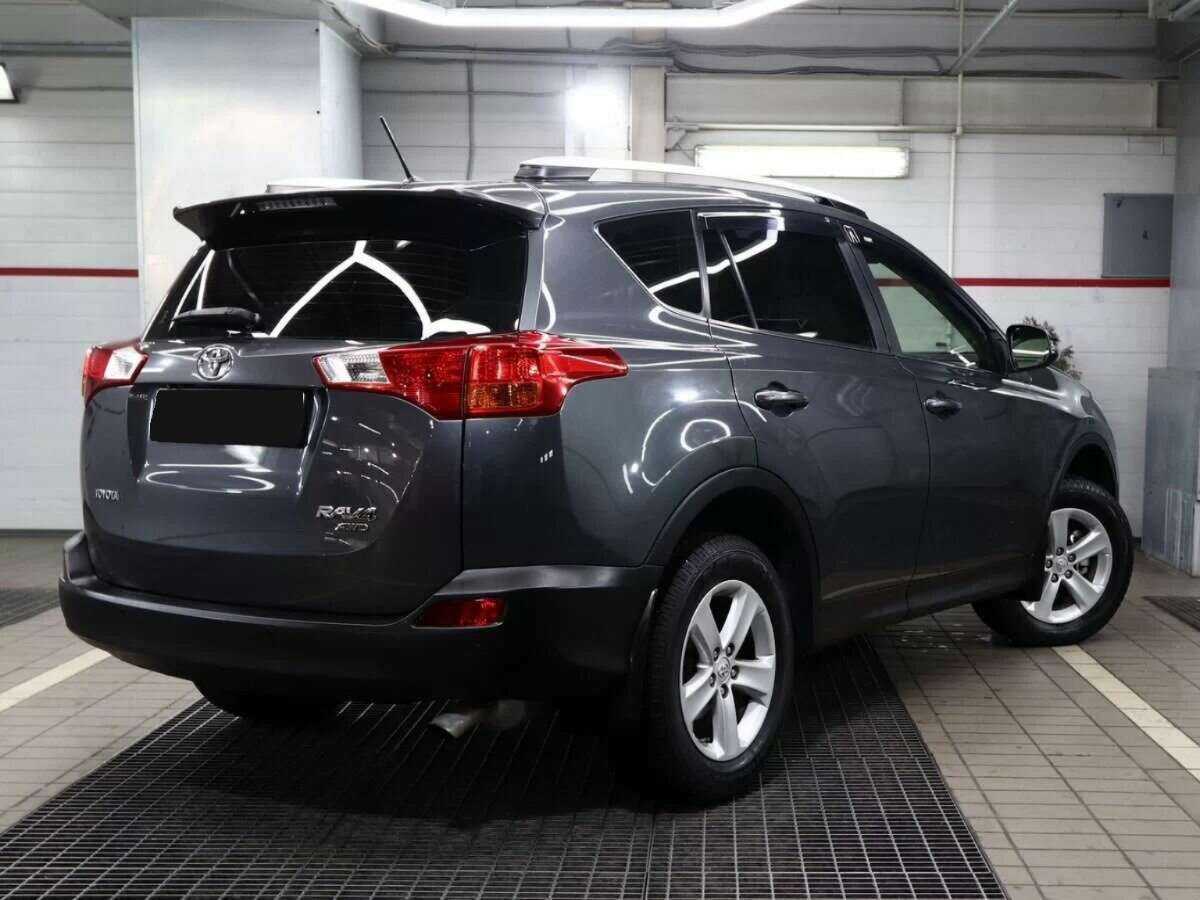 Купить Toyota RAV4, 2013, 122 000 км, фото №2