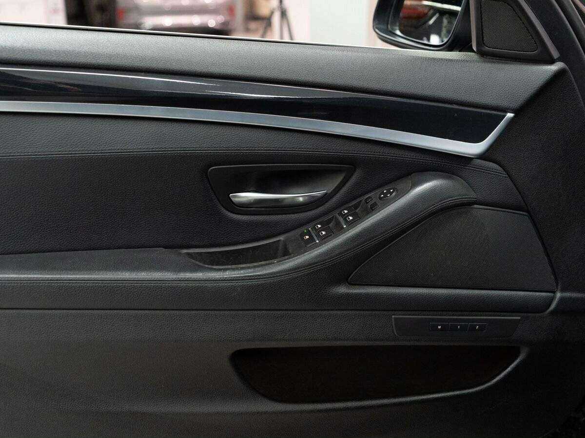 Купить BMW 5 серии 530d xDrive, 2013, 229 600 км, фото №16