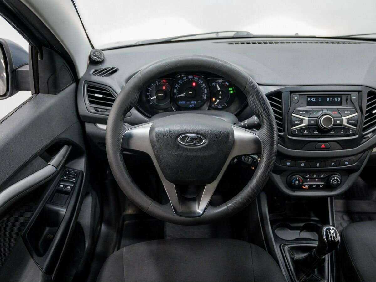 Купить Lada (ВАЗ) Vesta, 2015, 160 942 км, фото №11