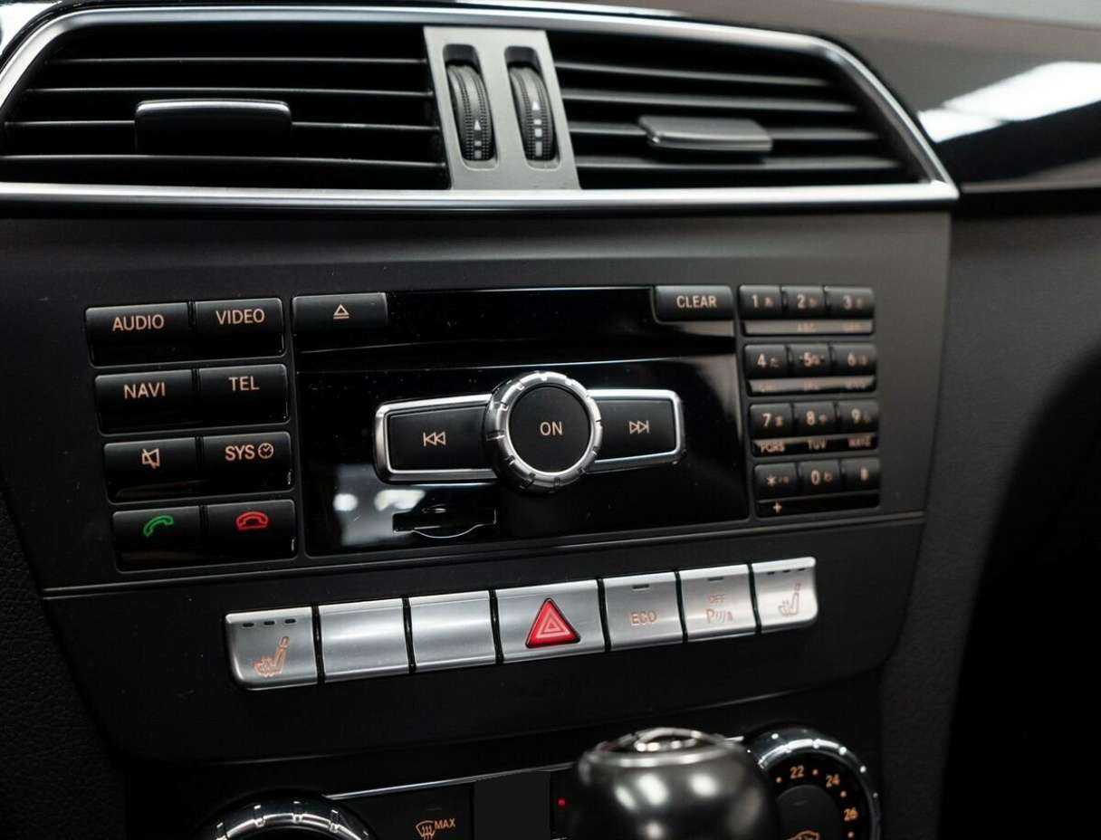 Купить Mercedes-Benz C-Класс 250, 2012, 212 000 км, фото №12