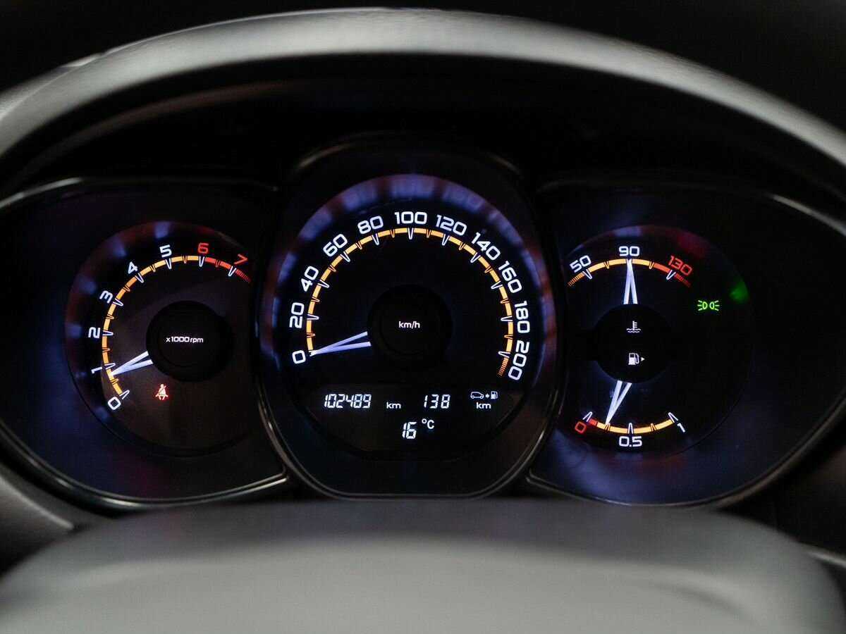 Купить Lada (ВАЗ) Vesta SW, 2019, 105 000 км, фото №11