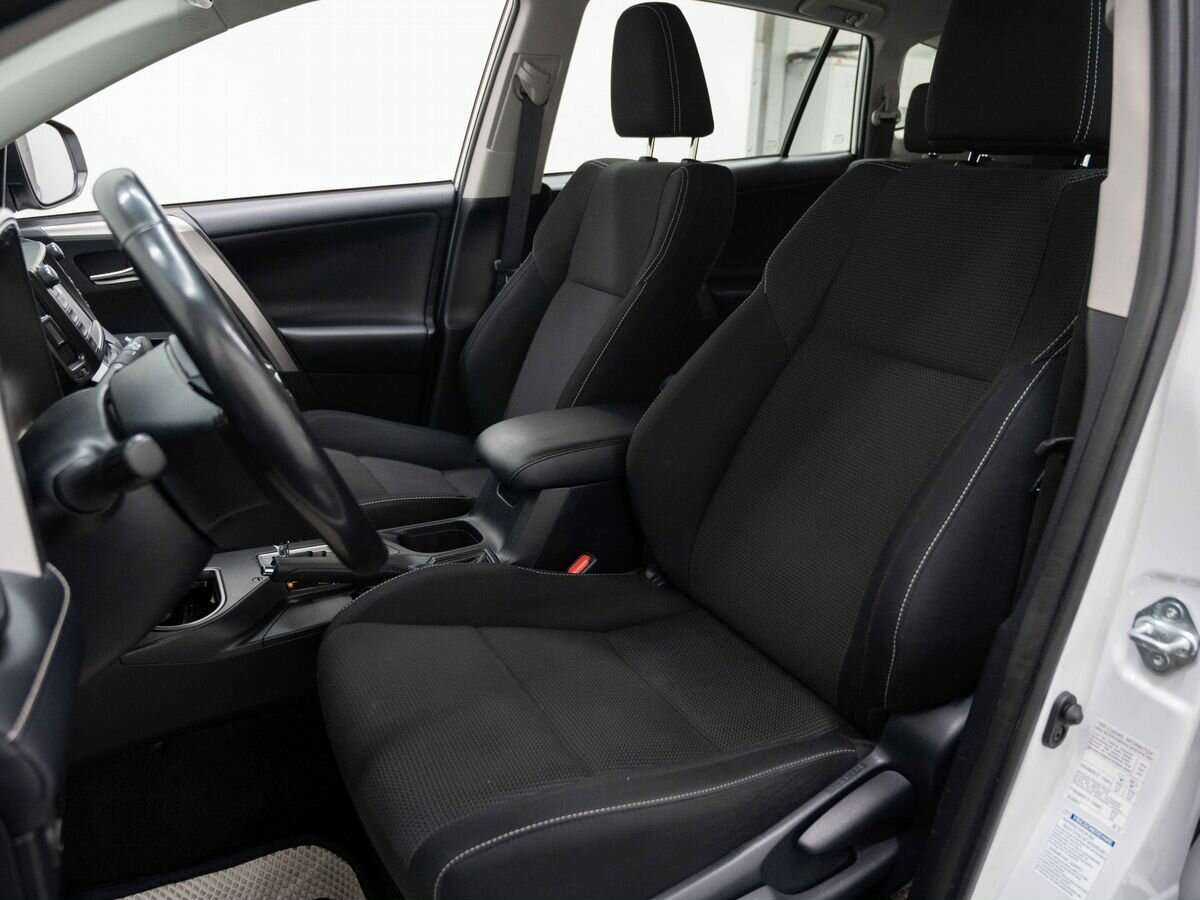 Купить Toyota RAV4, 2019, 95 000 км, фото №7