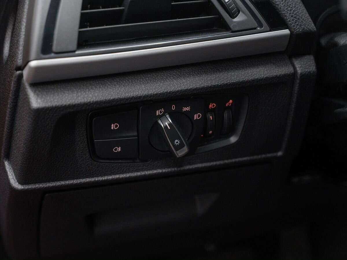 Купить BMW 1 серии 118i, 2016, 121 000 км, фото №16