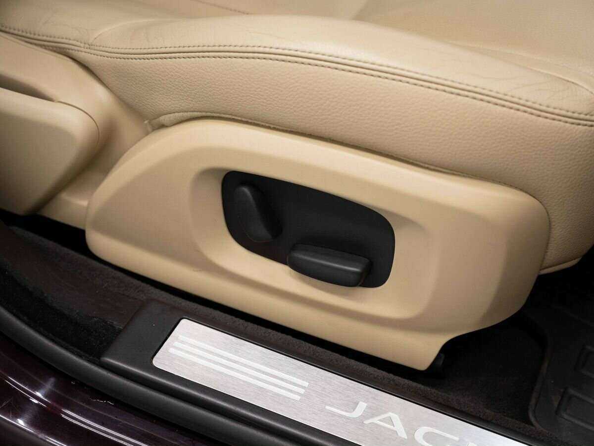 Купить Jaguar XF, 2013, 169 000 км, фото №16