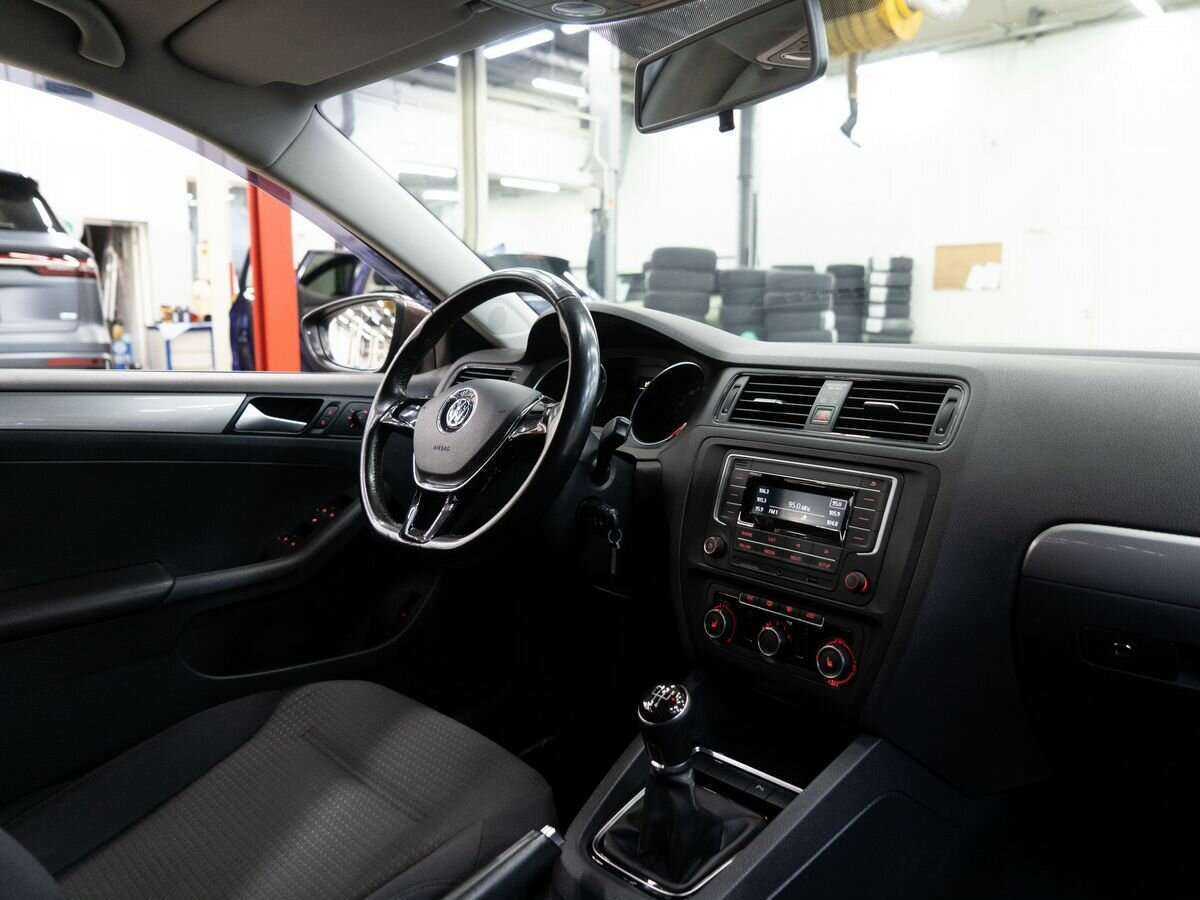 Купить Volkswagen Jetta, 2016, 107 000 км, фото №18