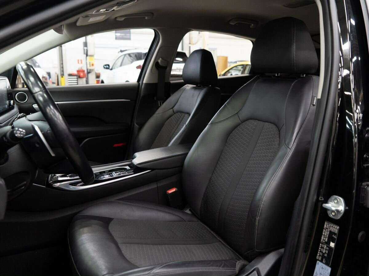 Купить Hyundai Sonata, 2020, 56 200 км, фото №6