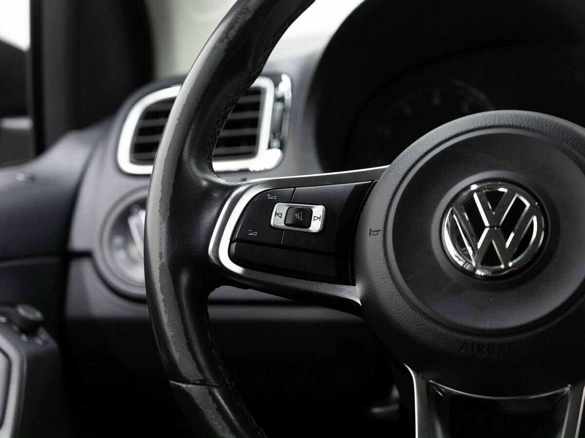 Купить Volkswagen Polo, 2018, 99 000 км, фото №15